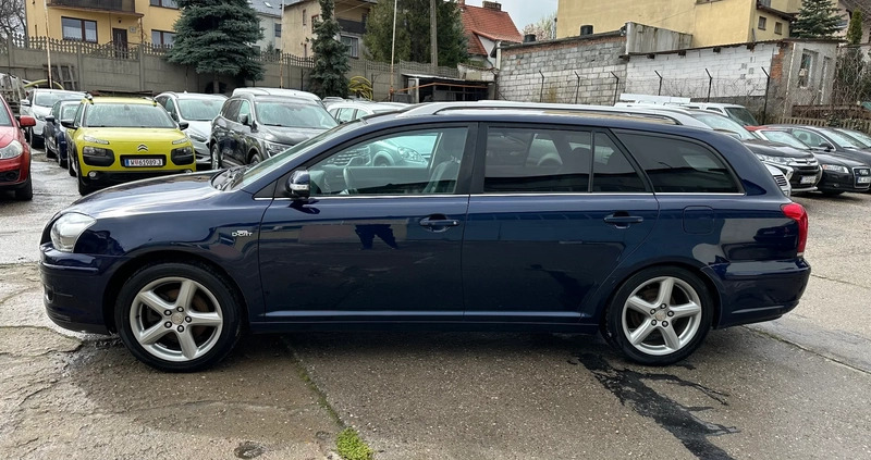 Toyota Avensis cena 9900 przebieg: 170000, rok produkcji 2007 z Wrocław małe 172